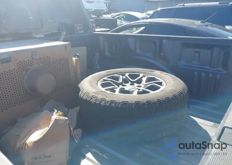 2022 Ford F-150 Xlt z USA, uszkodzony, nr VIN 1FTFW1E81NKE55688